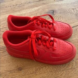 Nike Air Force 1 Triple Red Sneakers Youth 5.5